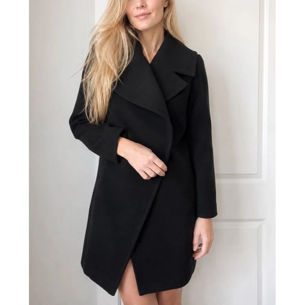 Focus 2000 women's black coat overcoat peacoat size 10 very good condition